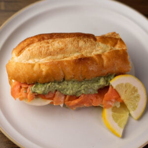 アボカドサーモン