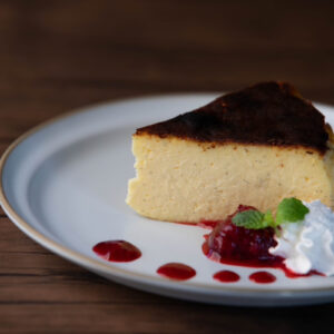 バスクチーズケーキ